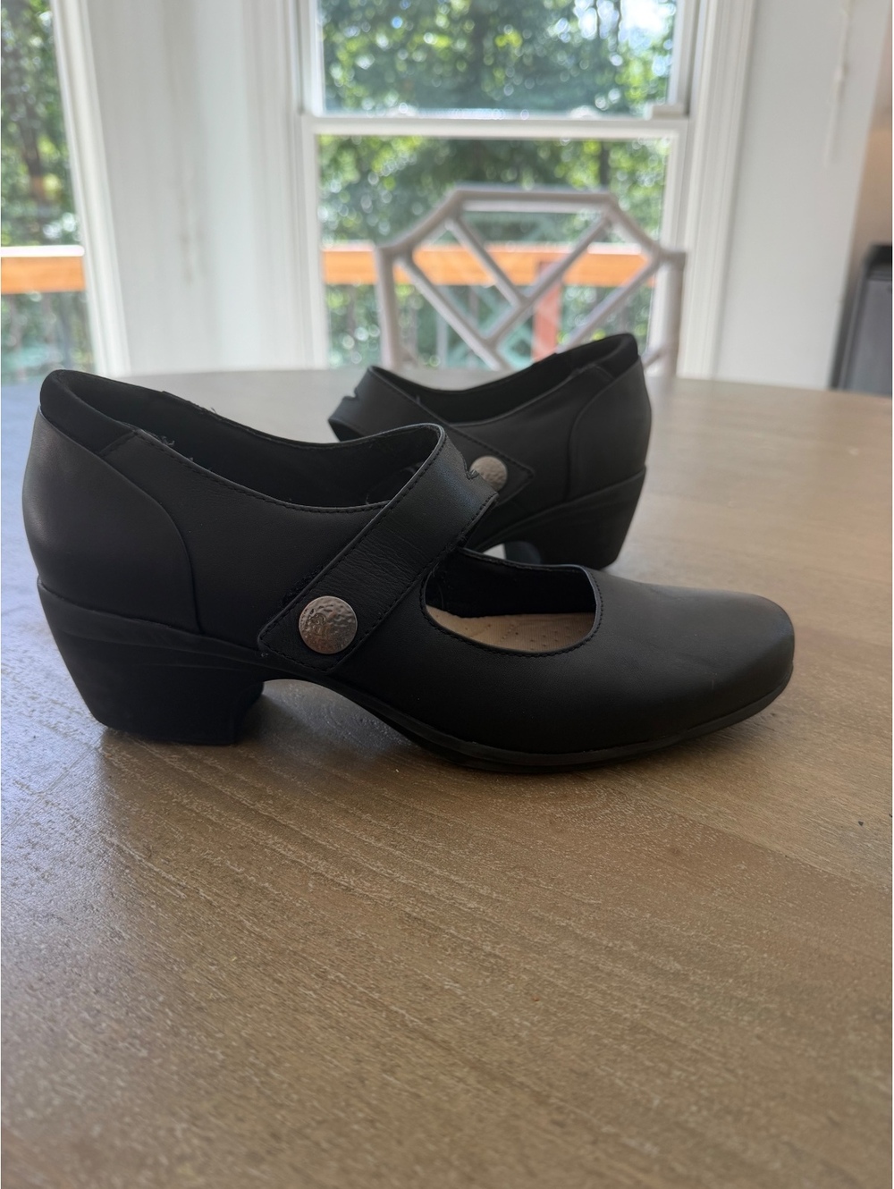 Clarks Mary Jane Heels Black Women’s Size 10 Classic Comfort Shoes